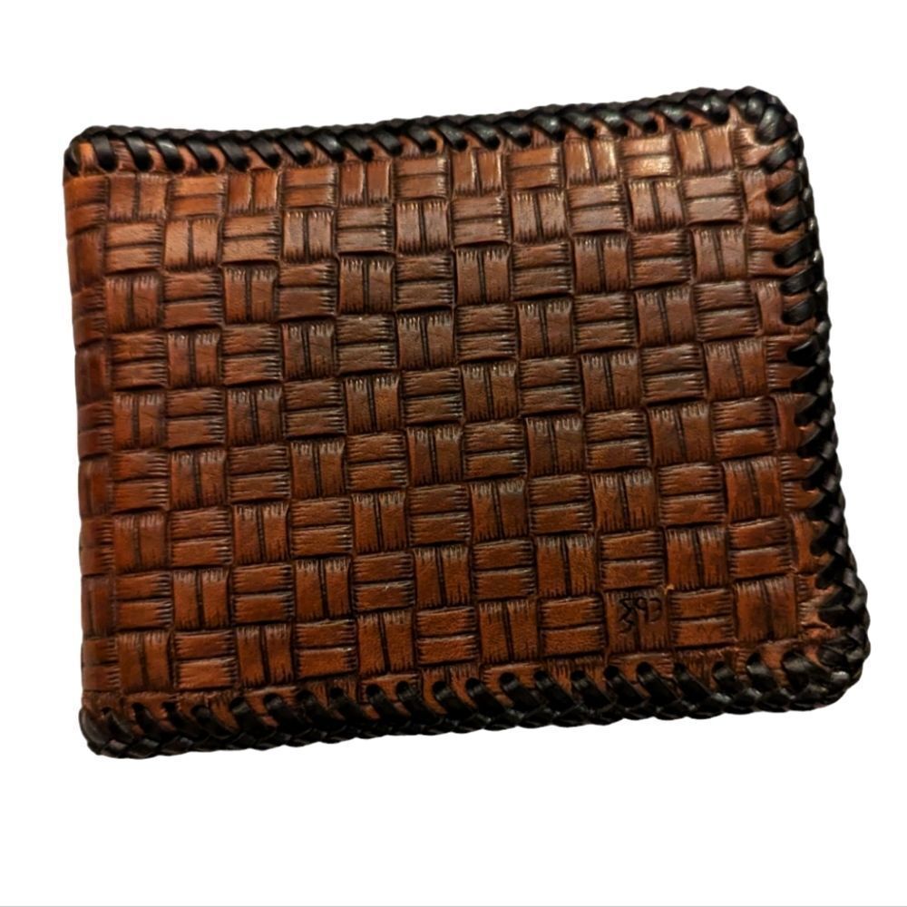 Vintage leather weaved wallet‎